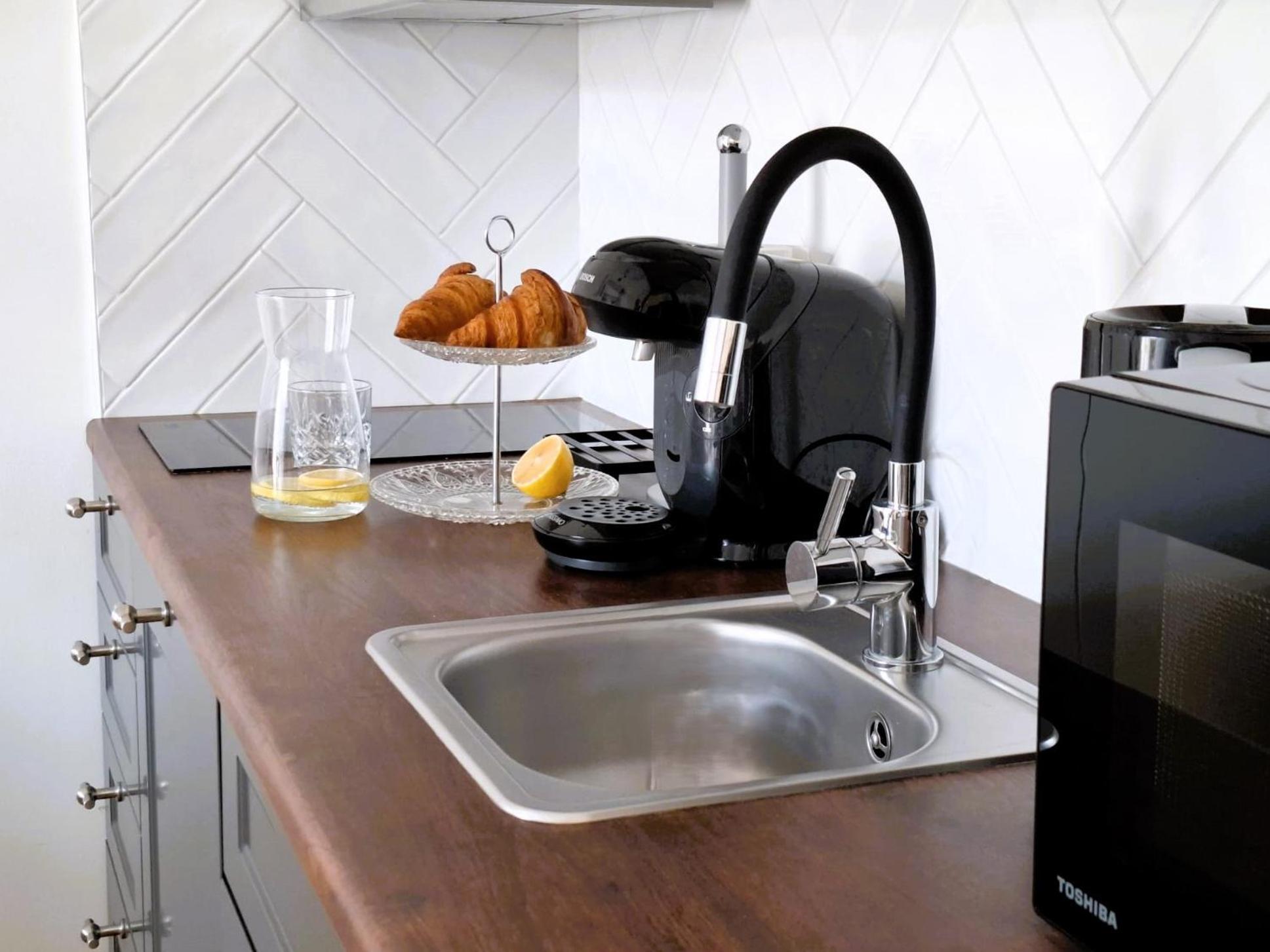 Apartament Na Grobli, Przy Kladce Zwierzynieckiej Вроцлав Екстериор снимка
